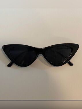 Black Cat Eye Sunglasses
